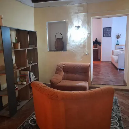 Ca L'aleixa شقة